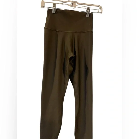 NWT Alo Yoga high waist airlift leggings Size XS - Picture 2 of 5